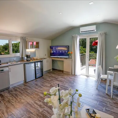 דירה Makris Yialos