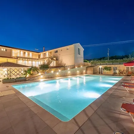 דירה Makris Yialos *