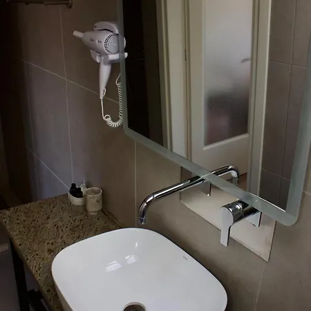 Makris Yialos Apartman *