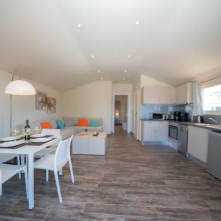 Makris Yialos Apartamento *
