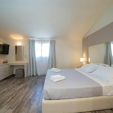 Makris Yialos Apartamento *