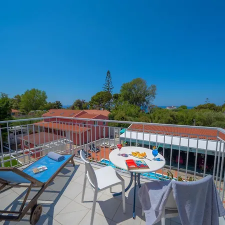 Makris Yialos Apartamento *