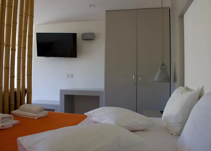 Apartment Makris Yialos